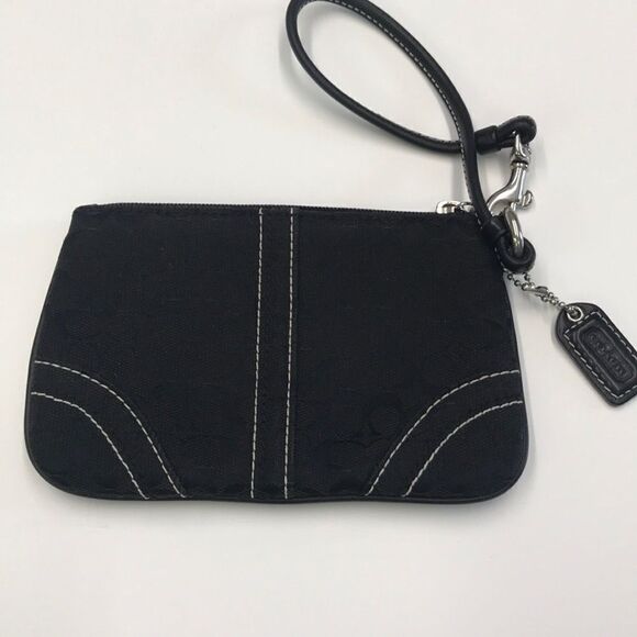 Coach wristlet  - Picture 3 of 3